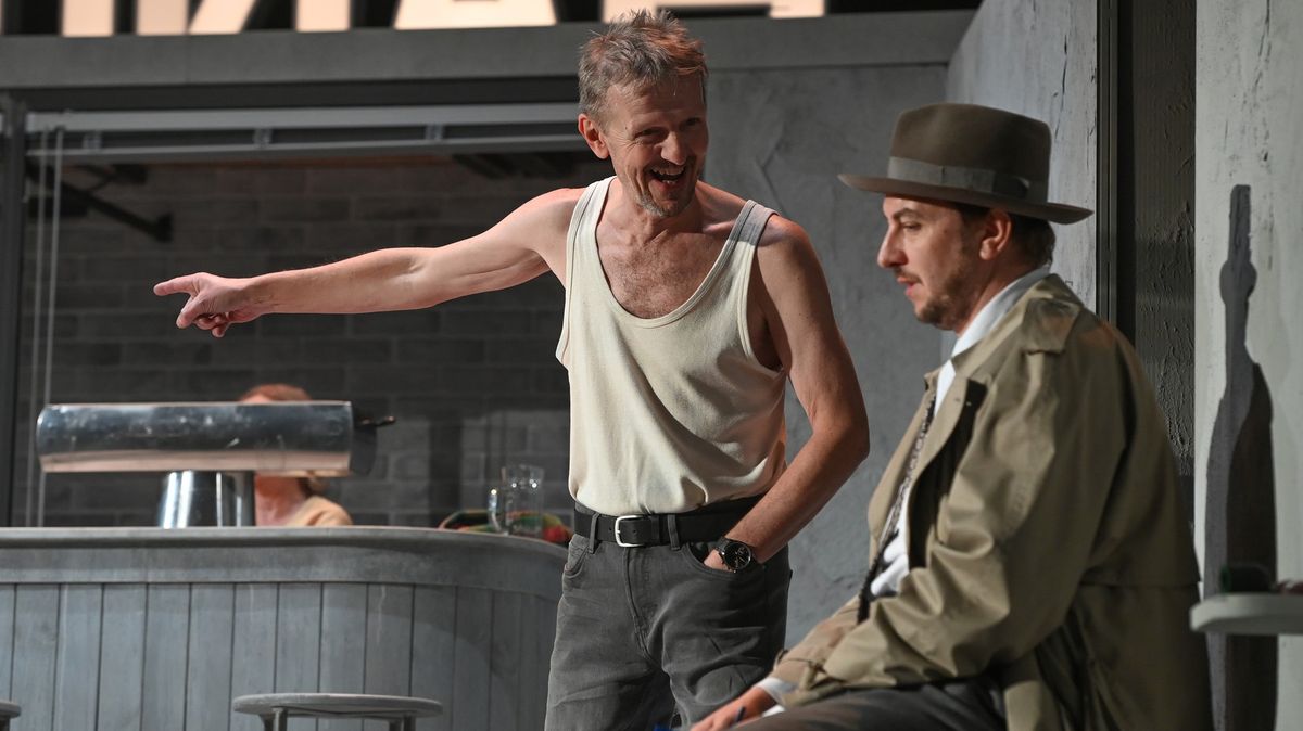 V McDonaghově hře si bývalý kat otevře hospodu